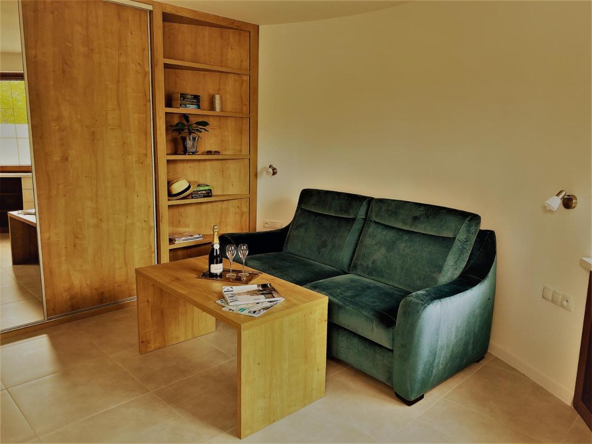 Apartamenty "Regina" โควอบเซก ภายนอก รูปภาพ